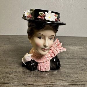 Vintage 1964 Disney Mary Poppins Lady Head Vase 5.25” Ceramic Figurine